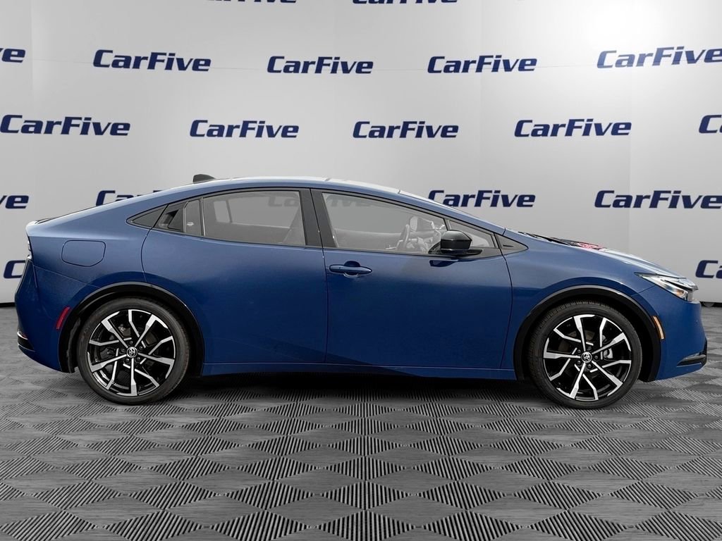 Used 2024 Toyota Prius Prime Premium image 7