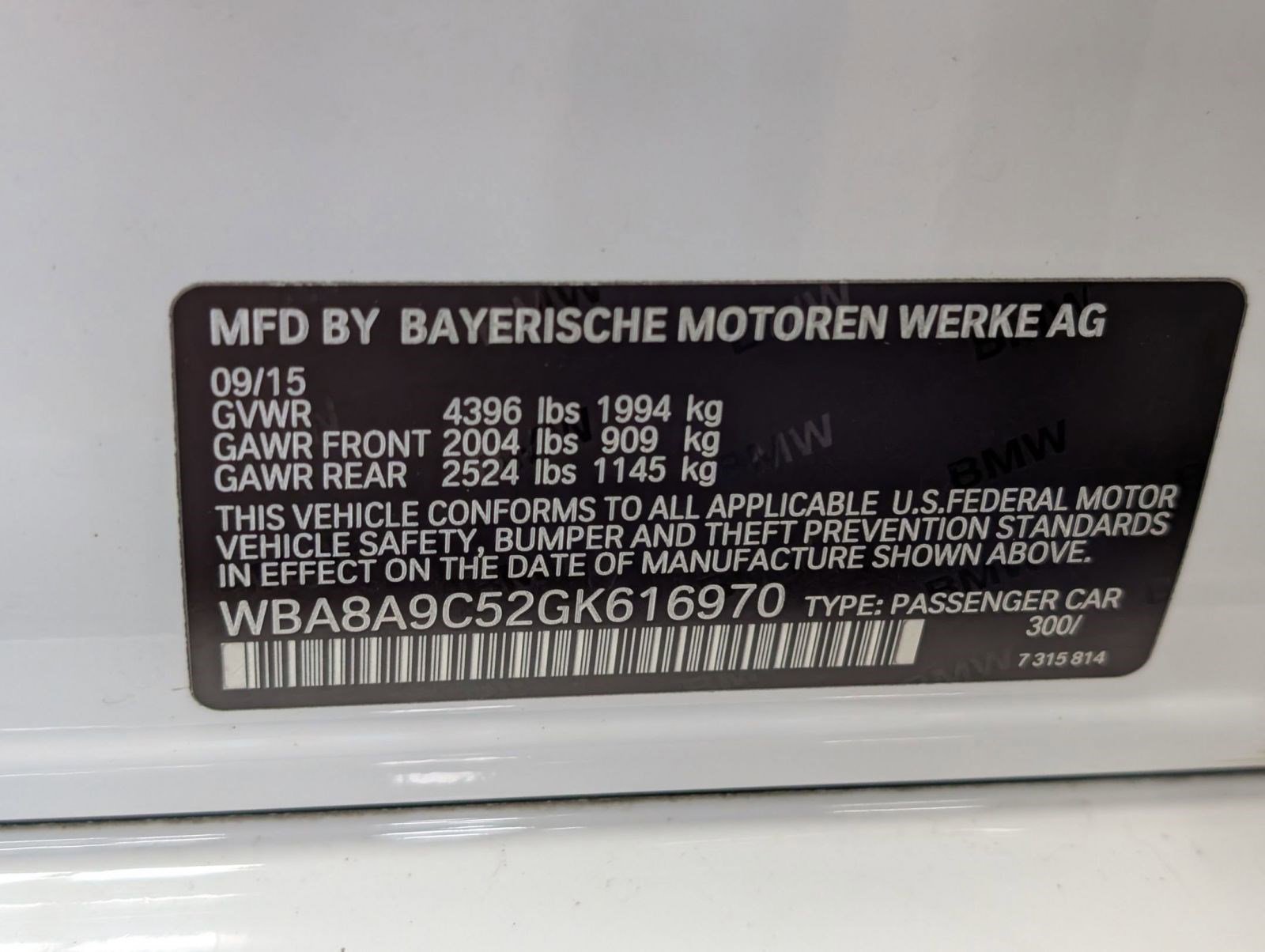 Used 2016 BMW 320i Sedan image 23
