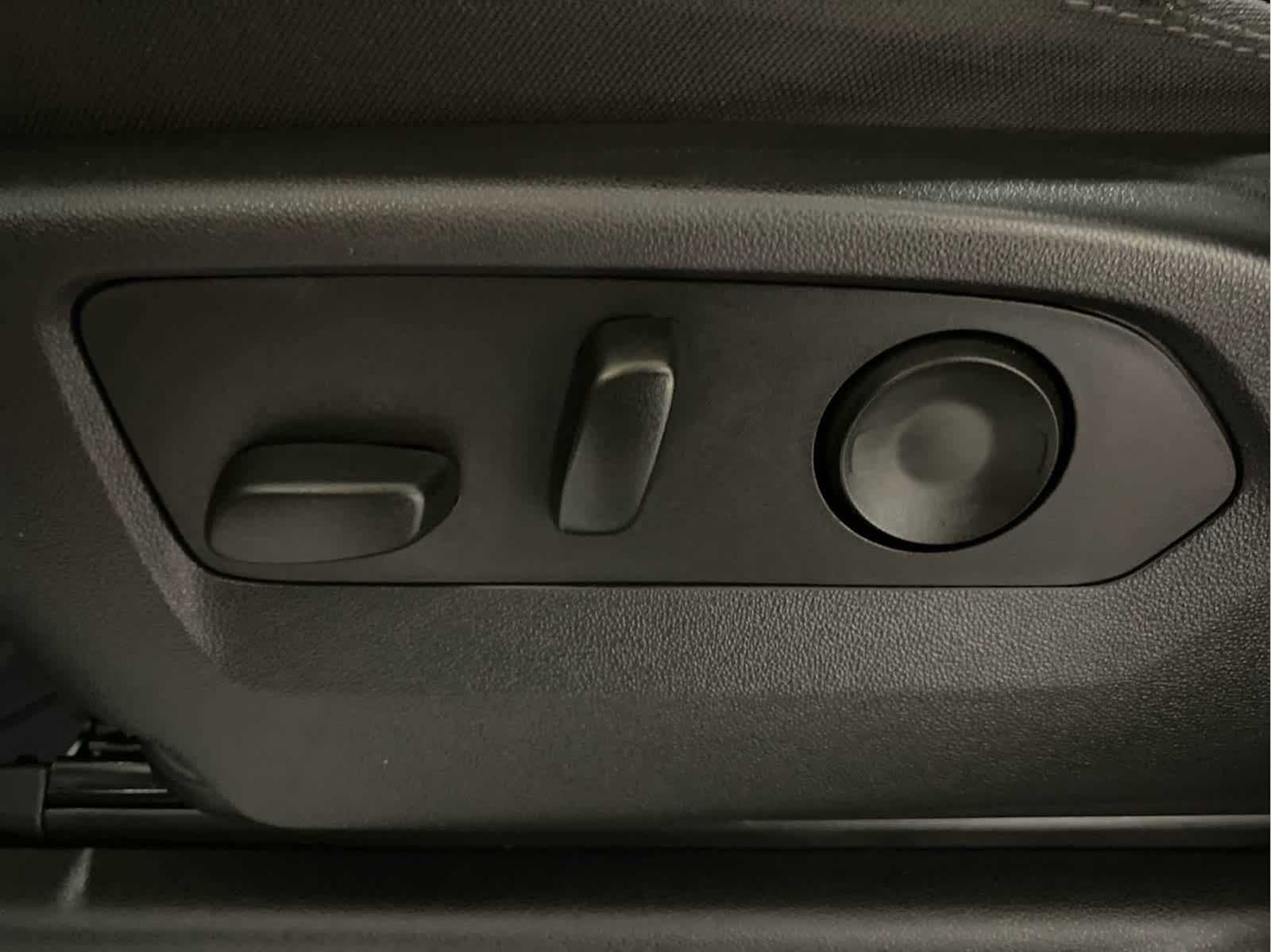Used 2023 Chevrolet Silverado 1500 LT w/ Protection Package image 13