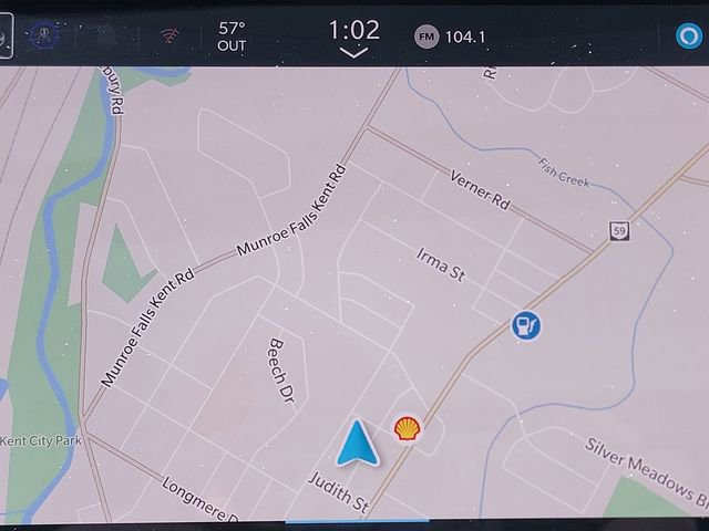 Certified 2024 Chrysler Pacifica Premium FWD image 6