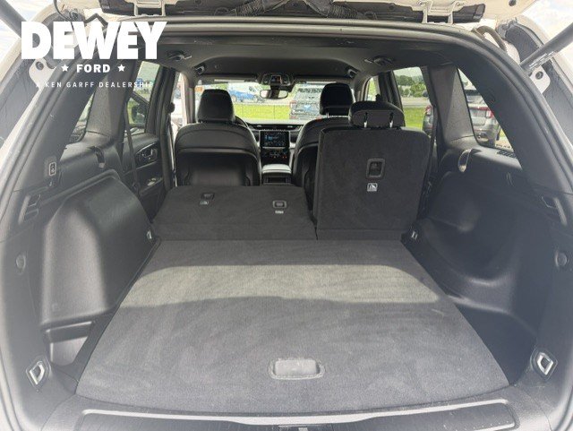 Used 2022 Jeep Grand Cherokee Altitude AWD/4WD image 29