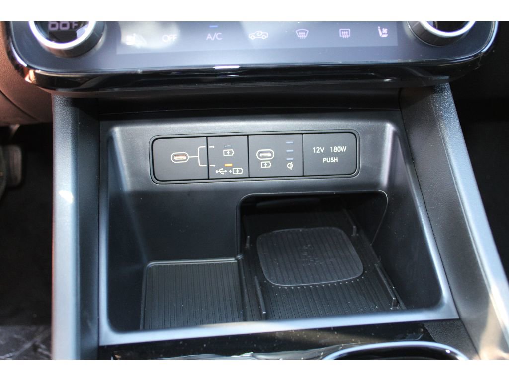 Used 2025 Hyundai Santa Cruz Limited image 31