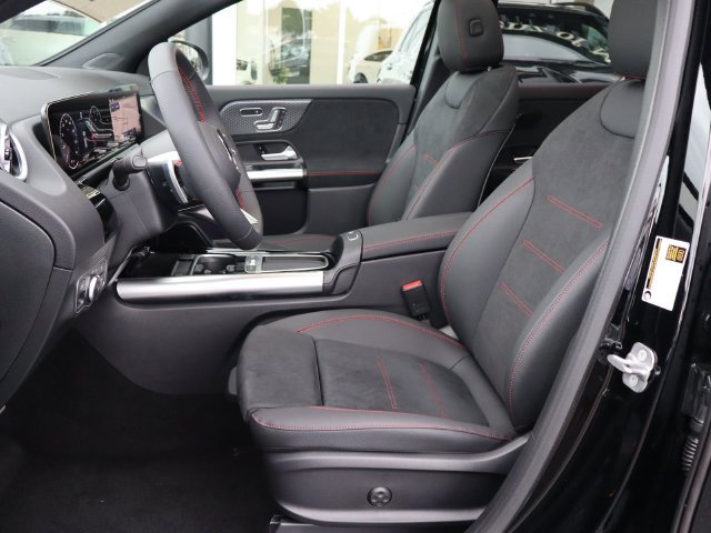 Certified 2025 Mercedes-Benz GLA 250 image 7