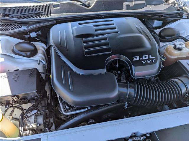 Used 2021 Dodge Challenger SXT image 24