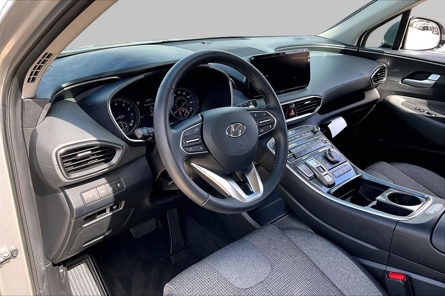 Used 2023 Hyundai Santa Fe SEL AWD/4WD image 17