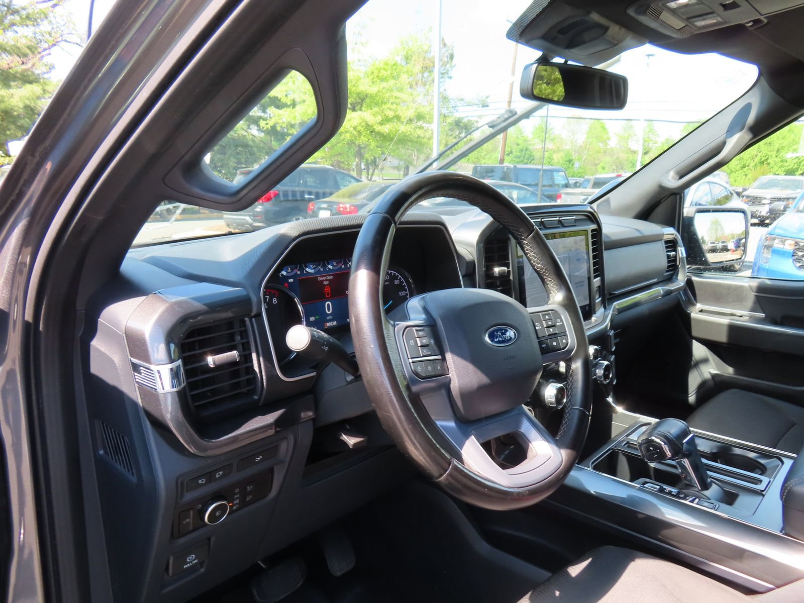 Used 2023 Ford F150 XLT w/ Equipment Group 302A High image 17