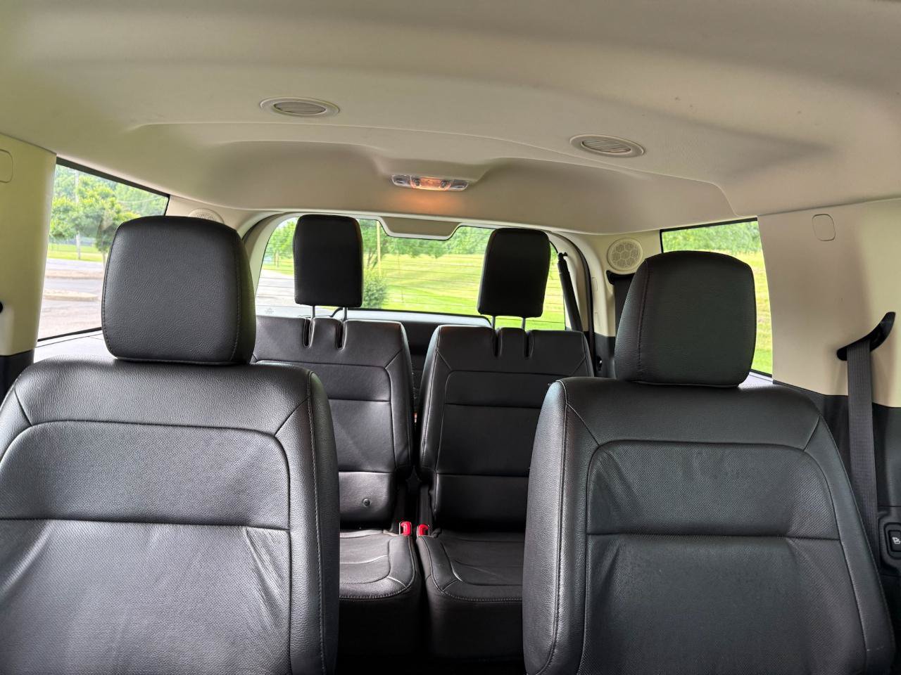 Used 2014 Ford Flex Limited FWD image 25