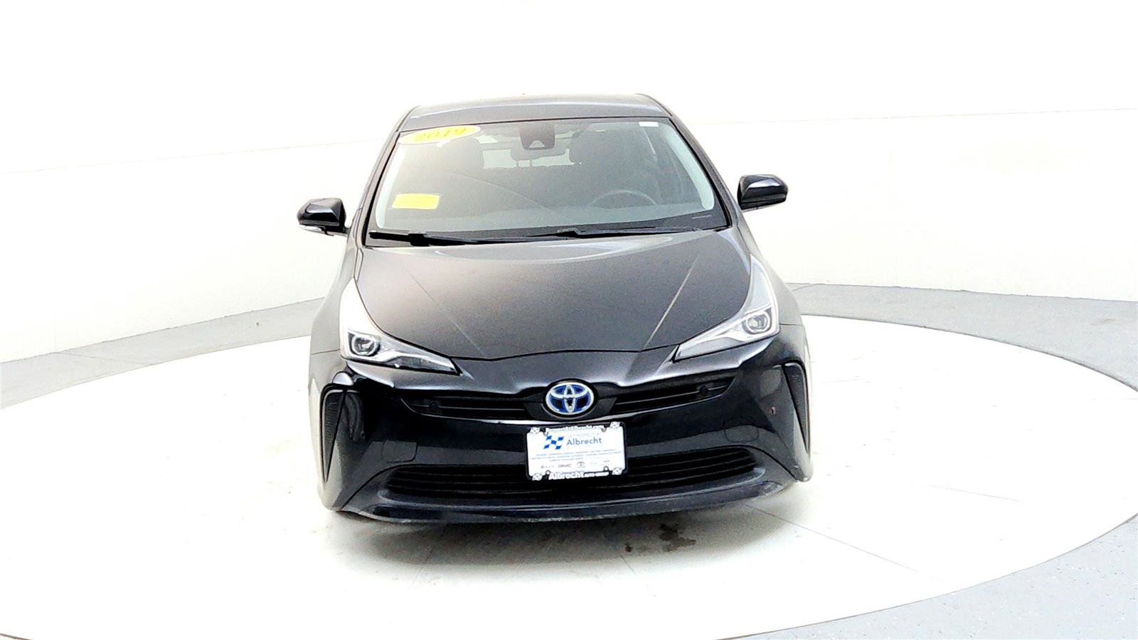 Certified 2019 Toyota Prius LE image 8