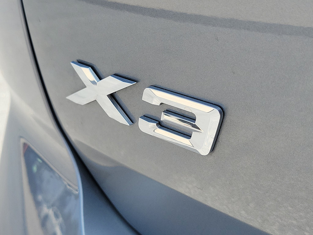 Used 2023 BMW X3 sDrive30i w/ Convenience Package w/ZPA RWD image 7