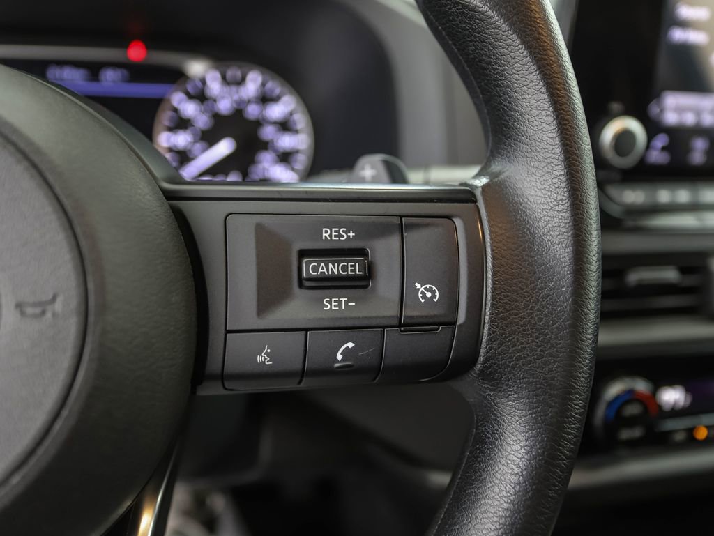 Used 2023 Nissan Pathfinder S image 13