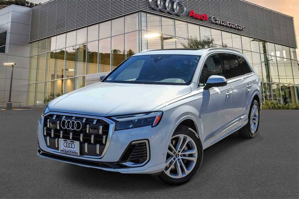 Used 2025 Audi Q7 3.0T Premium Plus w/ Premium Plus Package