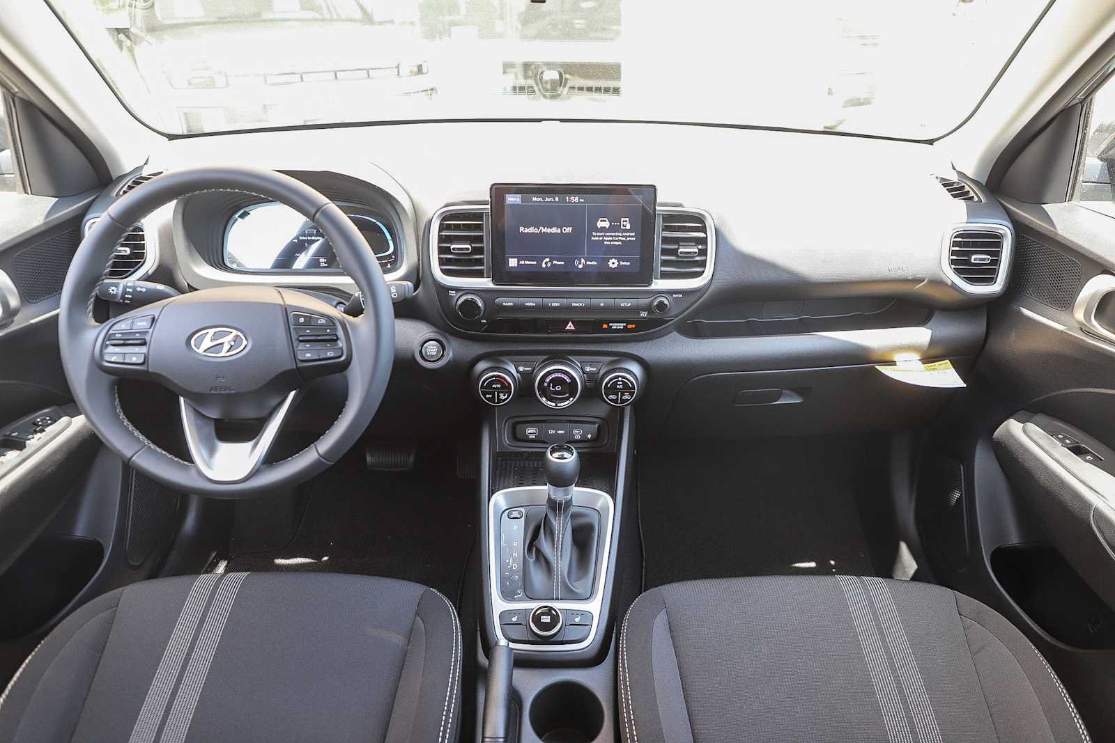New 2026 Hyundai Venue SEL FWD image 16