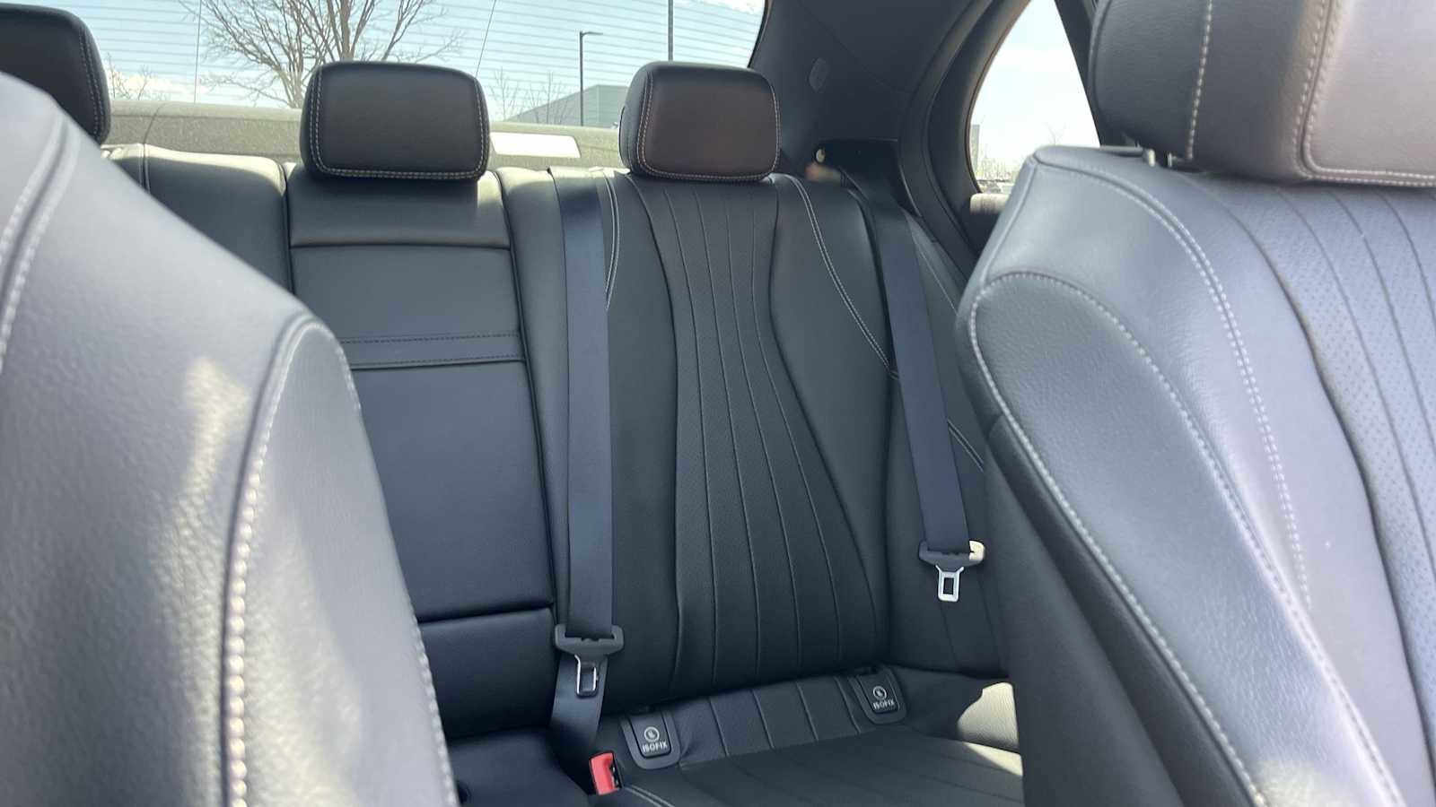 Used 2021 Mercedes-Benz E 350 4MATIC Sedan image 32