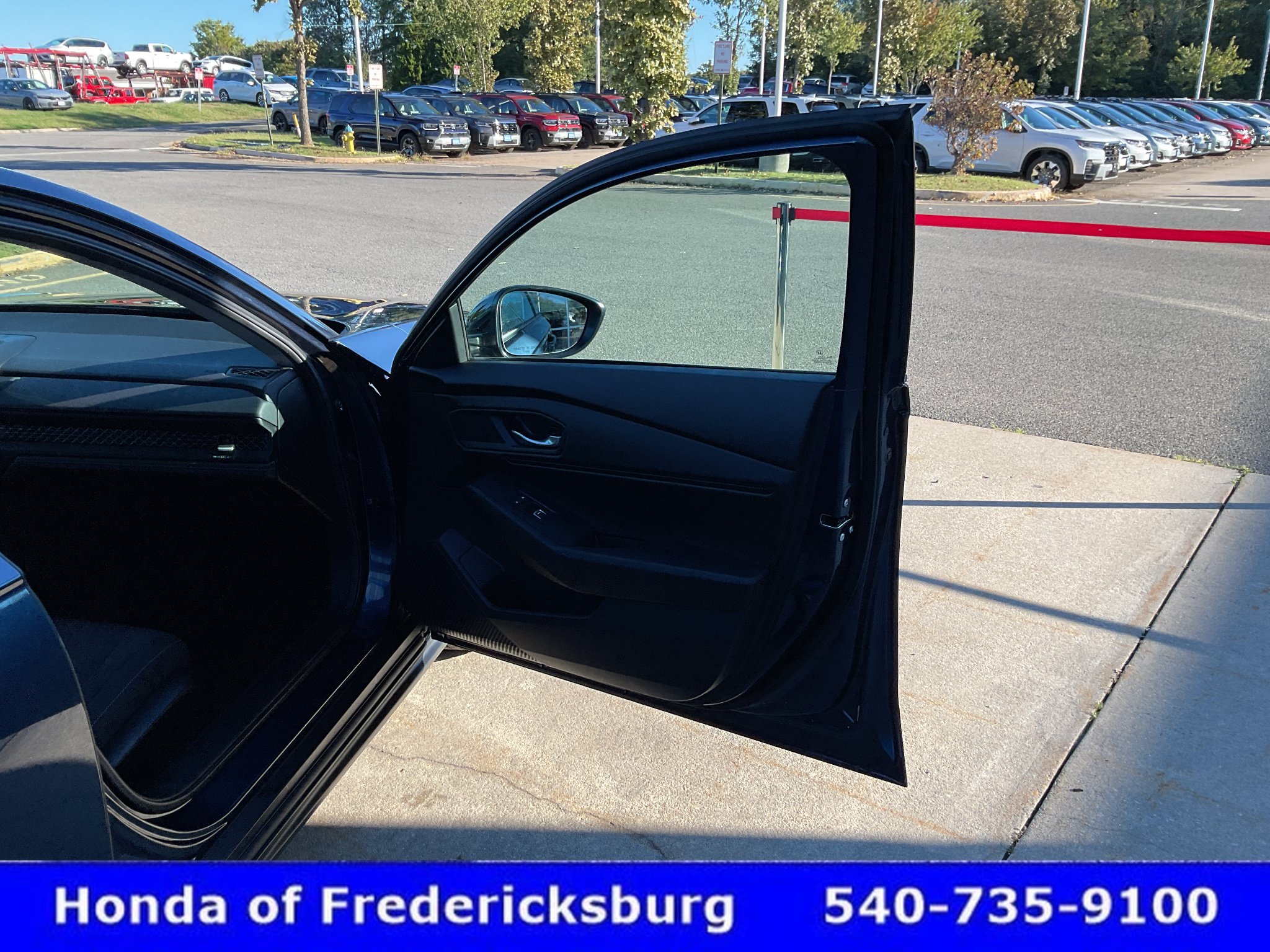 Certified 2025 Honda Accord SE image 19