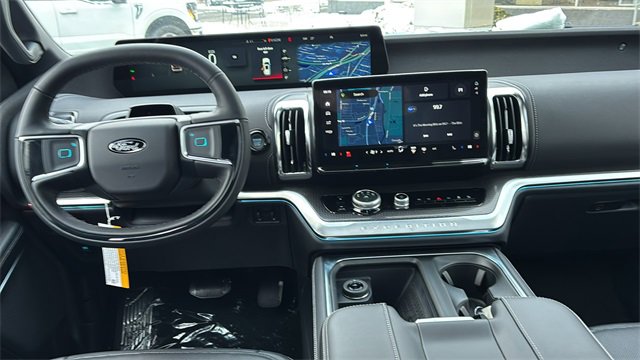 New 2025 Ford Expedition Platinum w/ Stealth Performance Package image 7