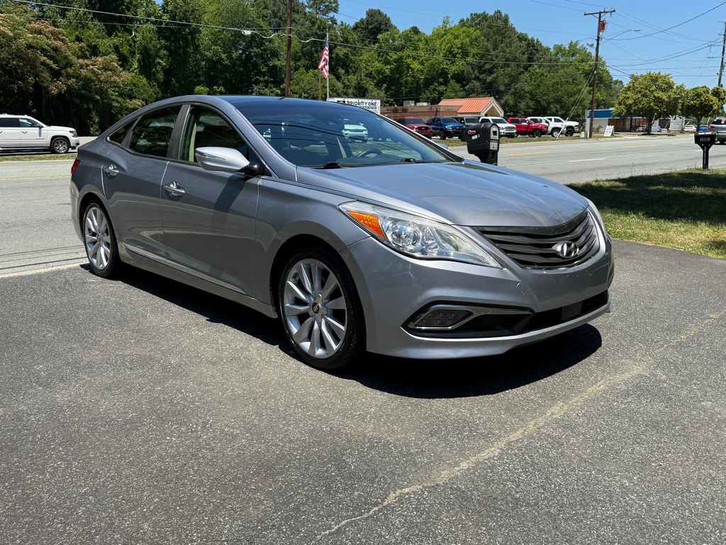 Used 2016 Hyundai Azera Limited FWD image 3