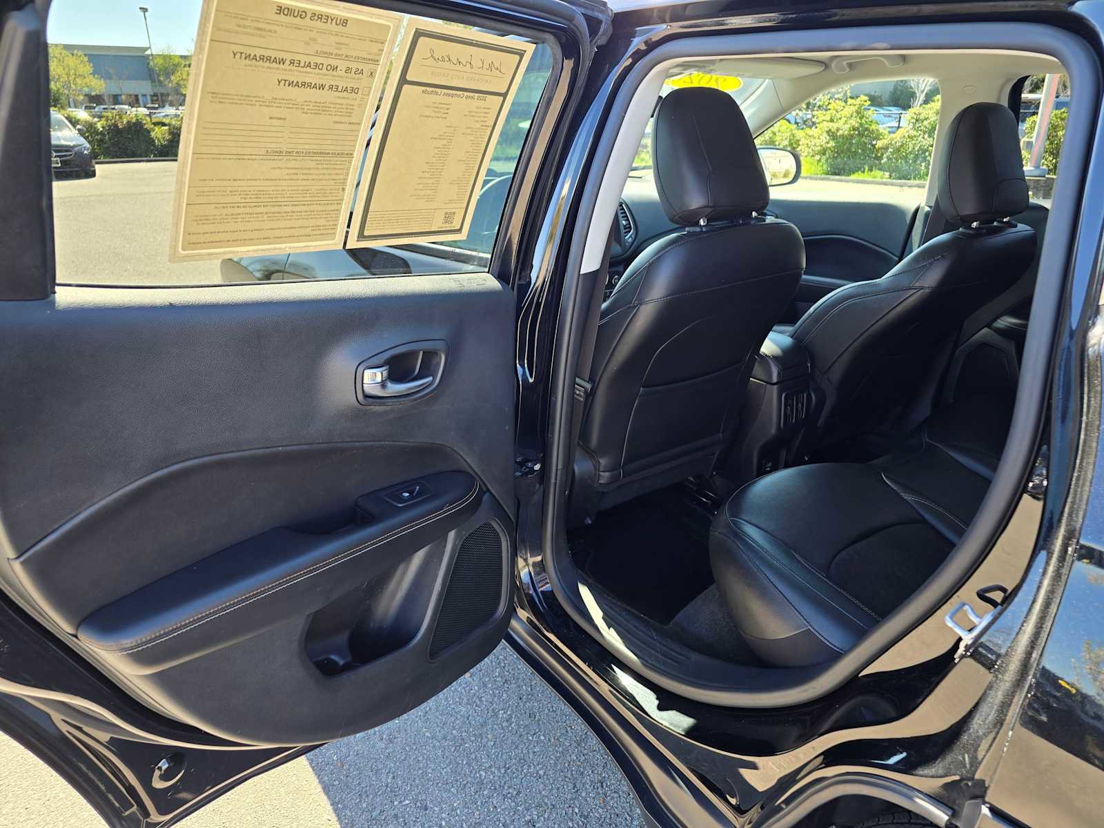 Used 2020 Jeep Compass Latitude image 17