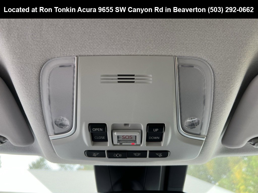 Used 2017 Toyota Prius Four image 25