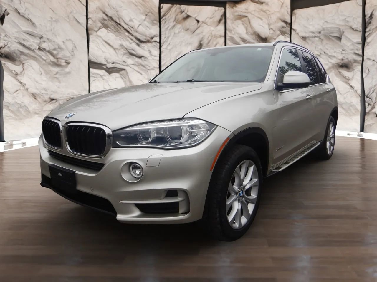 Used 2016 BMW X5 xDrive35i image 1