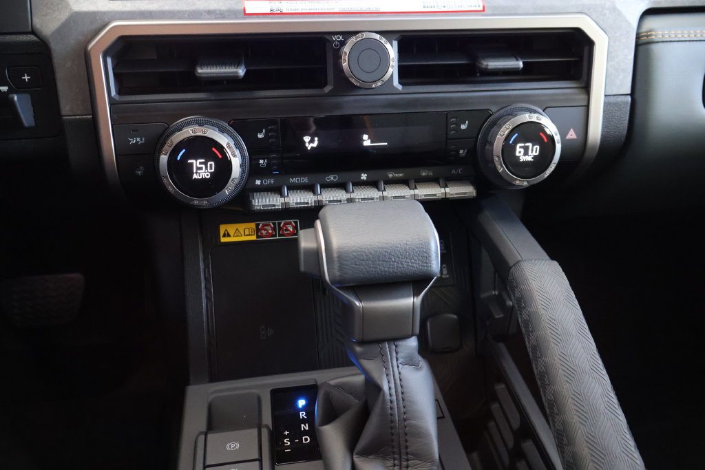 New 2026 Toyota 4Runner Trailhunter AWD/4WD image 43
