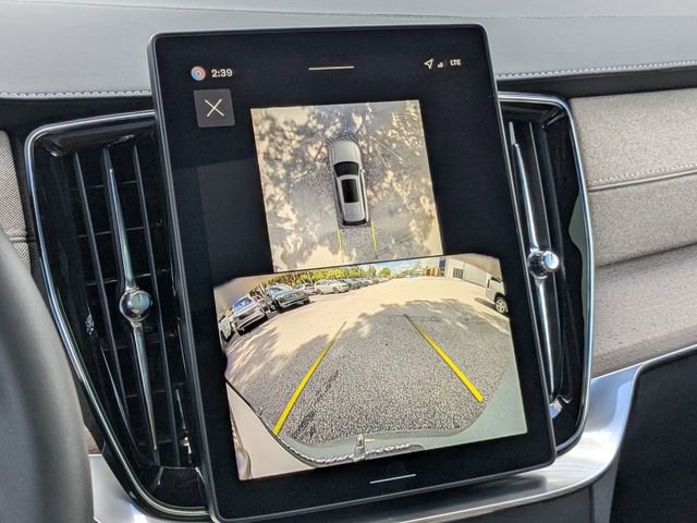 New 2026 Volvo XC90 B6 Plus w/ Protection Package Premier image 24