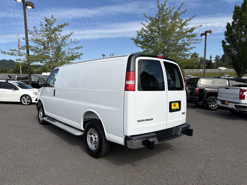 Certified 2025 GMC Savana 2500 w/ Driver Convenience Package RWD image 4