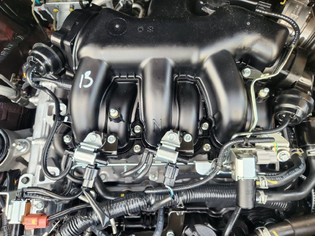 Used 2026 Nissan Pathfinder SV w/ SV Premium Package FWD image 29