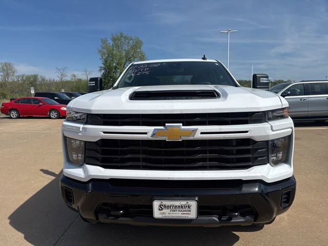 Used 2024 Chevrolet Silverado 2500 Custom w/ Custom Value Package AWD/4WD image 9