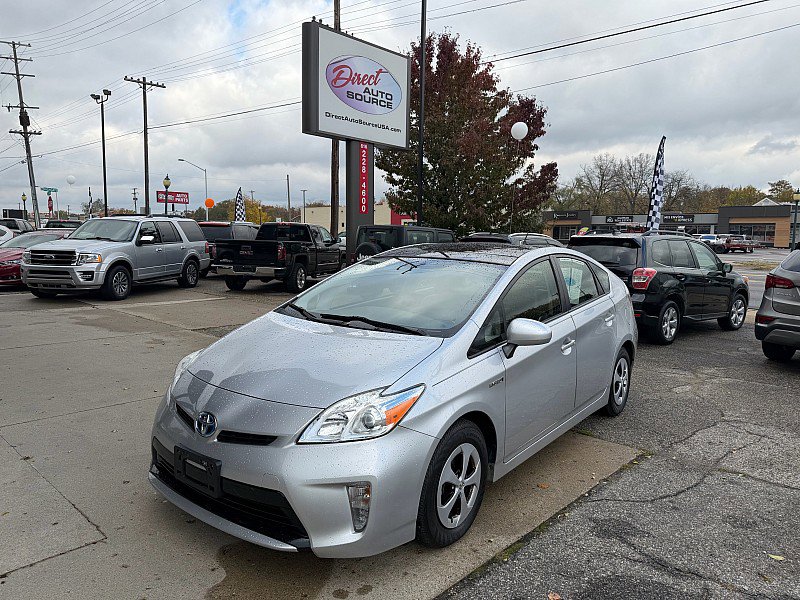 Used 2015 Toyota Prius Three image 8