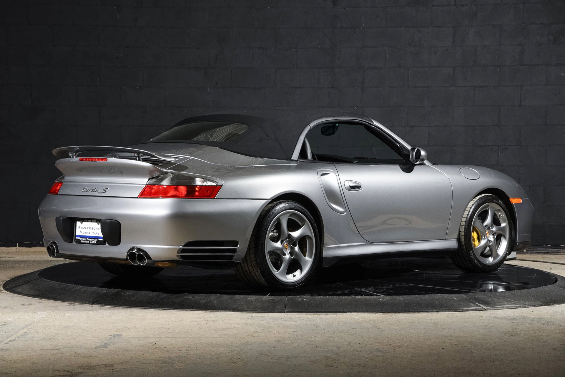 Used 2005 Porsche 911 Turbo image 35