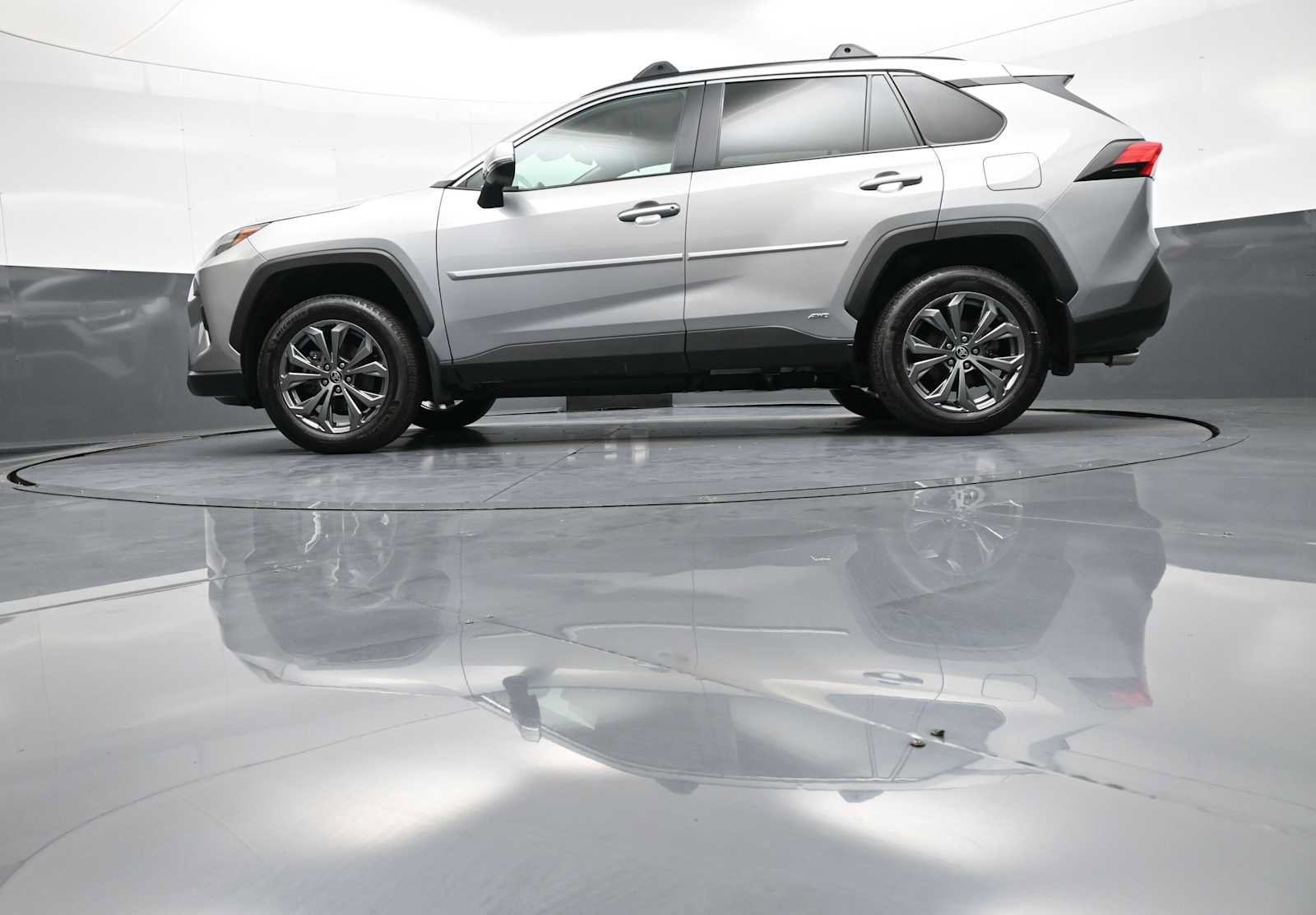 Certified 2024 Toyota RAV4 XLE Premium w/ Weather Package AWD/4WD image 33