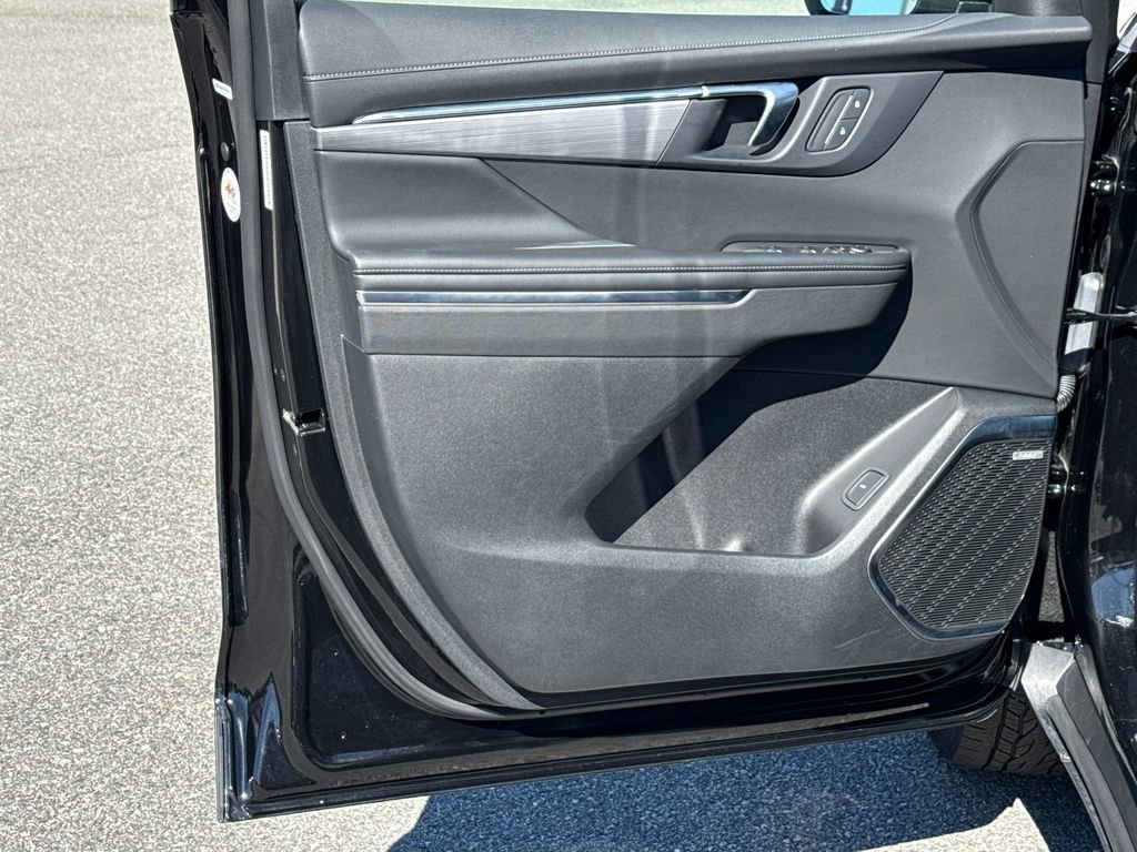 Certified 2025 Buick Enclave Preferred image 10