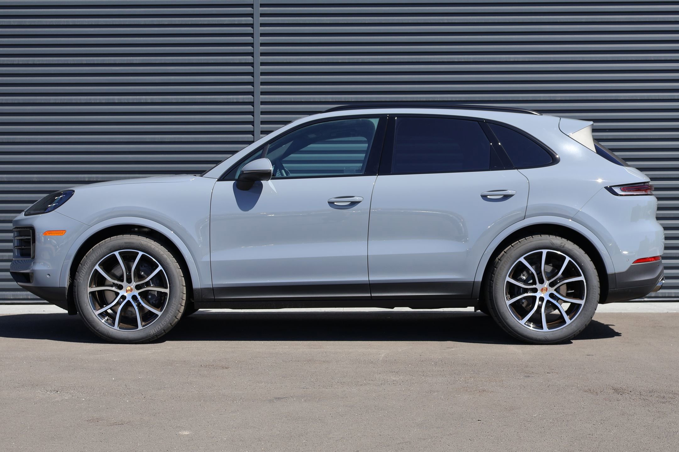 New 2026 Porsche Cayenne image 2