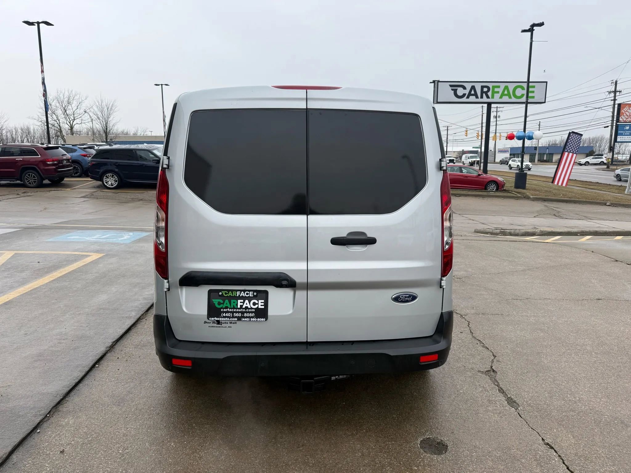 Used 2022 Ford Transit Connect XLT image 11