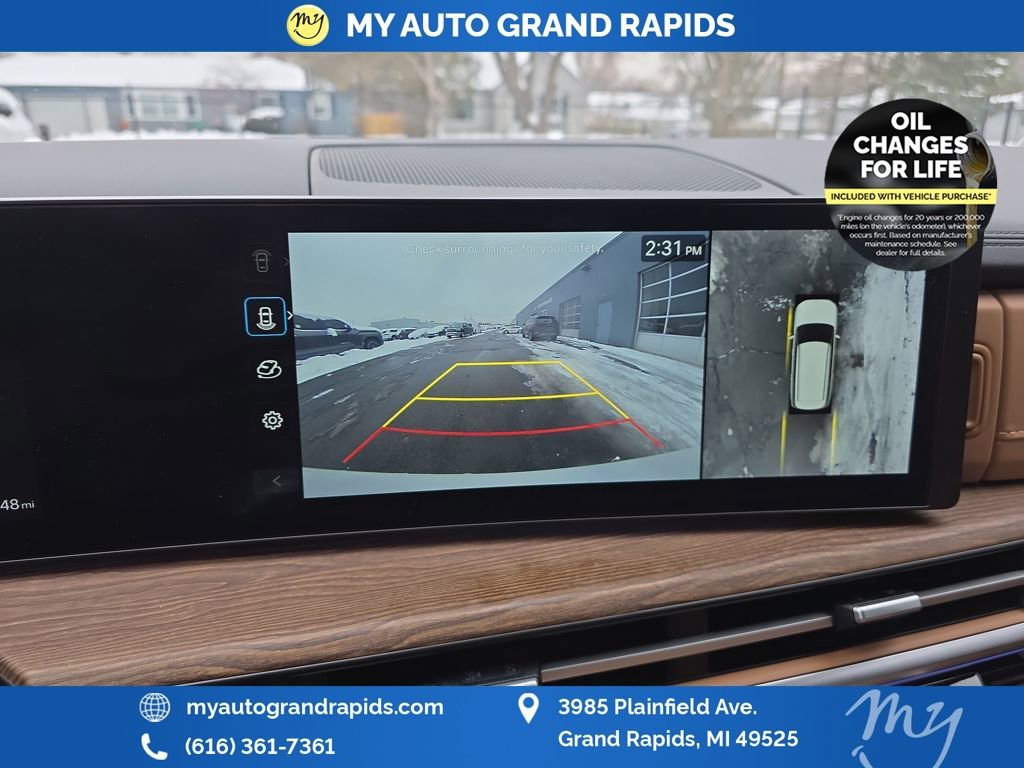 Used 2025 Hyundai Santa Fe Limited image 33