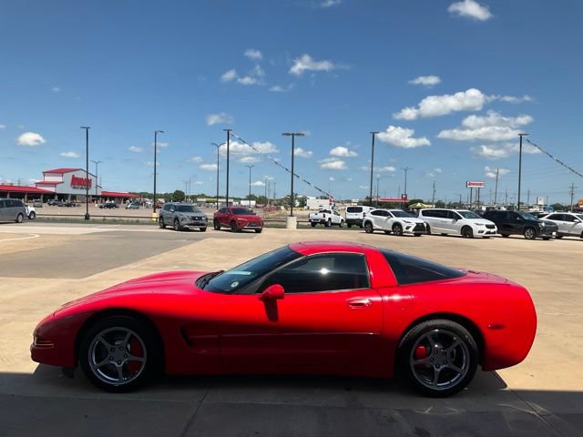 Used 2000 Chevrolet Corvette Coupe w/ Roof Pkg RWD image 23