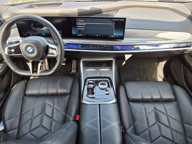 Certified 2024 BMW i7 eDrive50 w/ M Sport Package RWD image 18