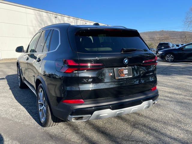 Used 2026 BMW X5 xDrive50e w/ Premium Package image 5