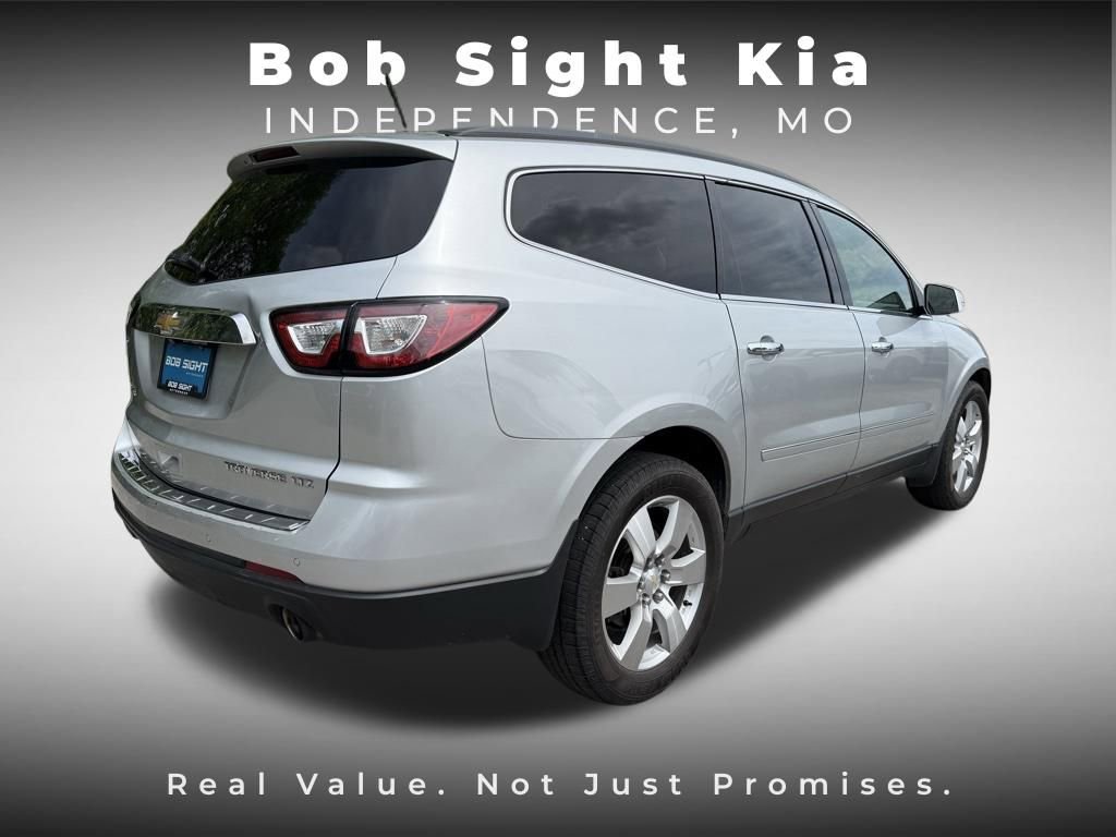 Used 2015 Chevrolet Traverse LTZ FWD image 8