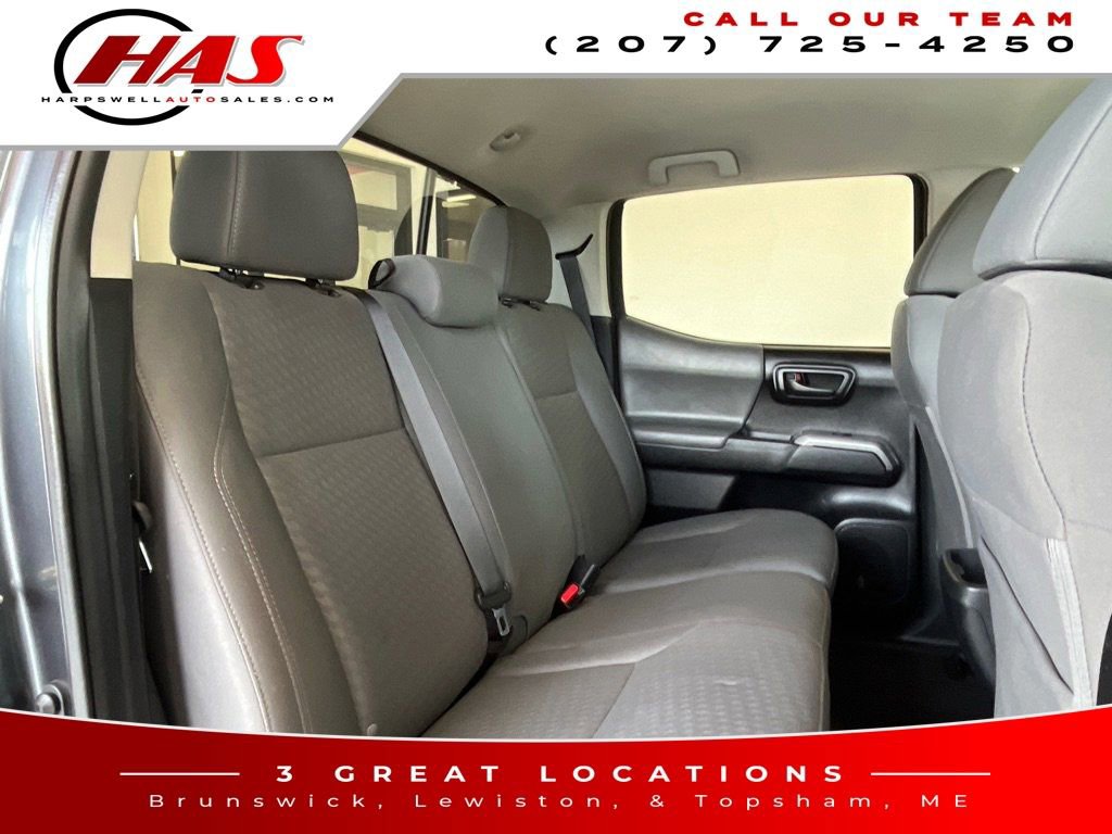 Used 2020 Toyota Tacoma SR5 AWD/4WD image 11