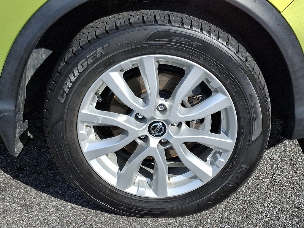 Used 2020 Nissan Rogue Sport SV w/ All-Weather Package AWD/4WD image 8