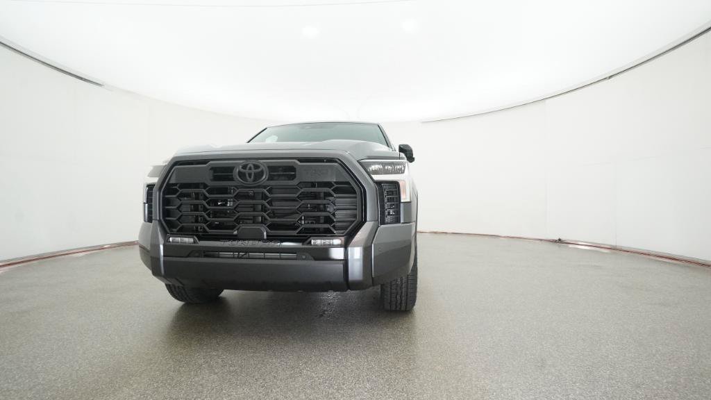 New 2026 Toyota Tundra Limited w/ TRD Off-Road Package AWD/4WD image 18