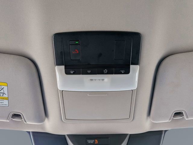 Used 2025 Nissan Pathfinder SV FWD image 23