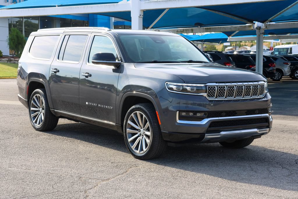 Used 2023 Jeep Grand Wagoneer L Series II AWD/4WD image 1