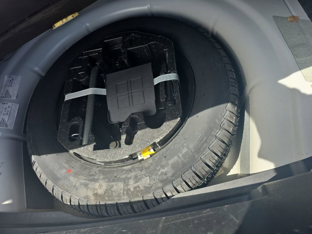Used 2013 Volkswagen Jetta SE FWD image 12