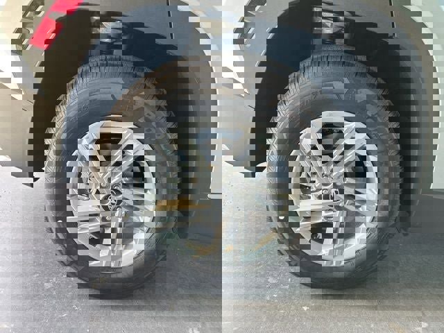 New 2026 Hyundai Tucson SE image 38