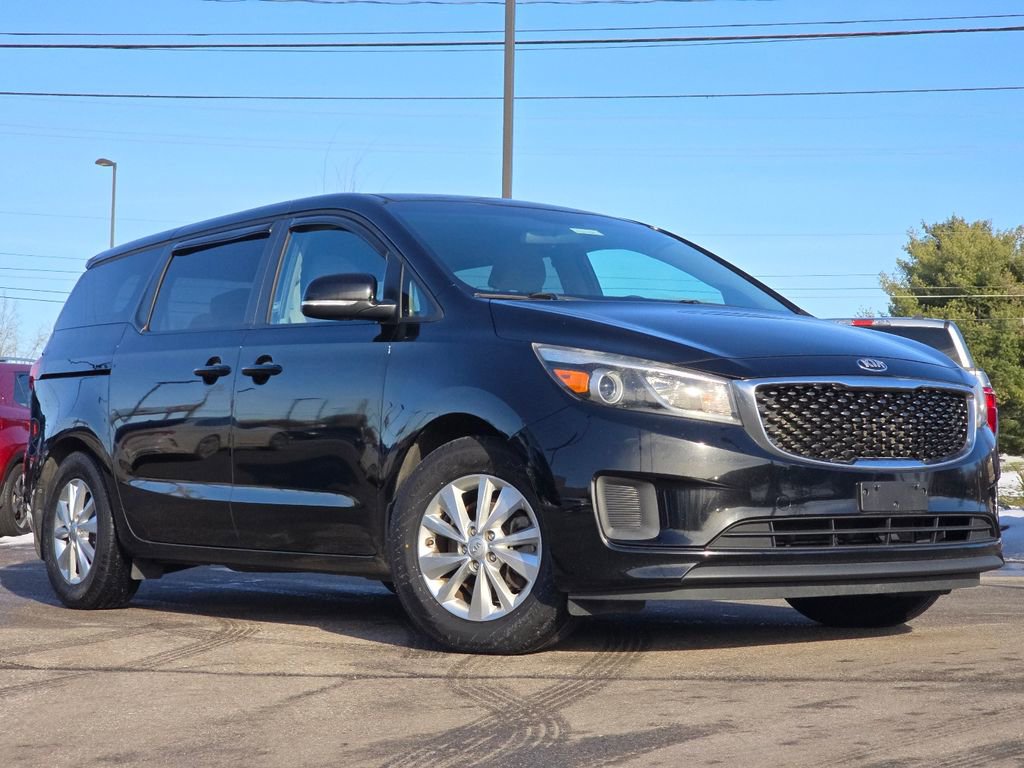 Used 2018 Kia Sedona LX image 1