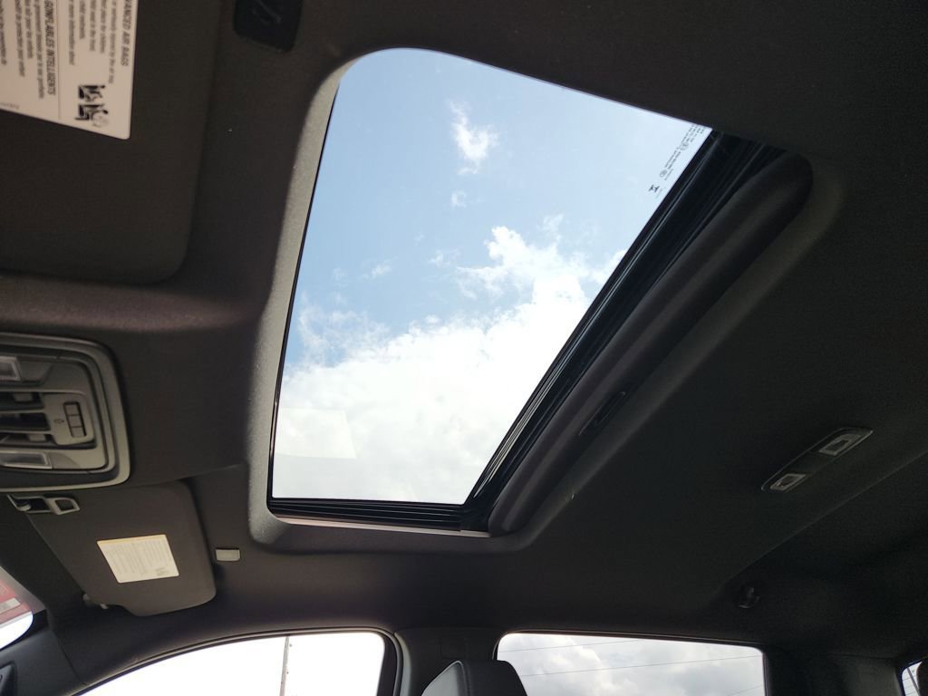 Used 2026 GMC Sierra 1500 AT4 w/ AT4 Premium Package image 16