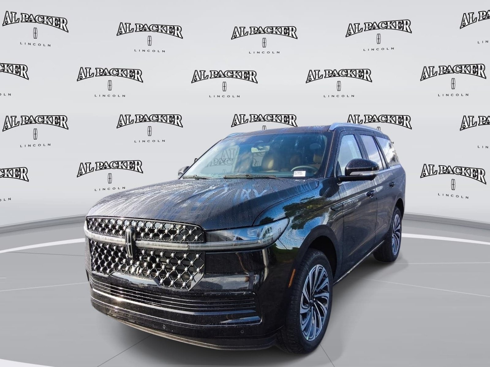 New 2027 Lincoln Navigator Black Label AWD/4WD image 1