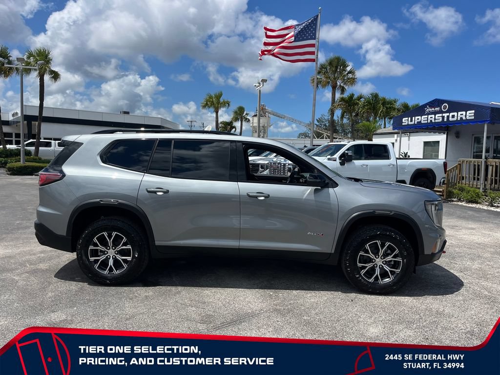 New 2026 GMC Acadia AT4 w/ Luxury Package AWD/4WD image 4